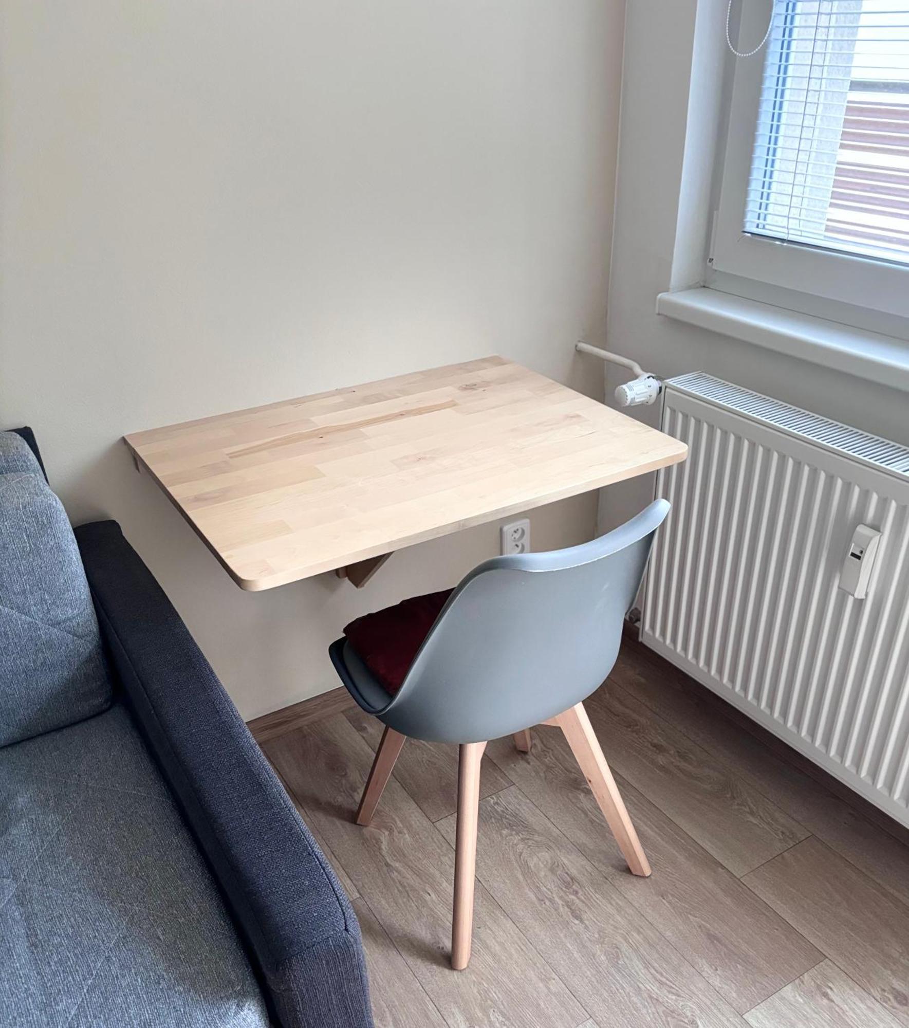 Apartman Na Kraji Lesa Všemina Kültér fotó